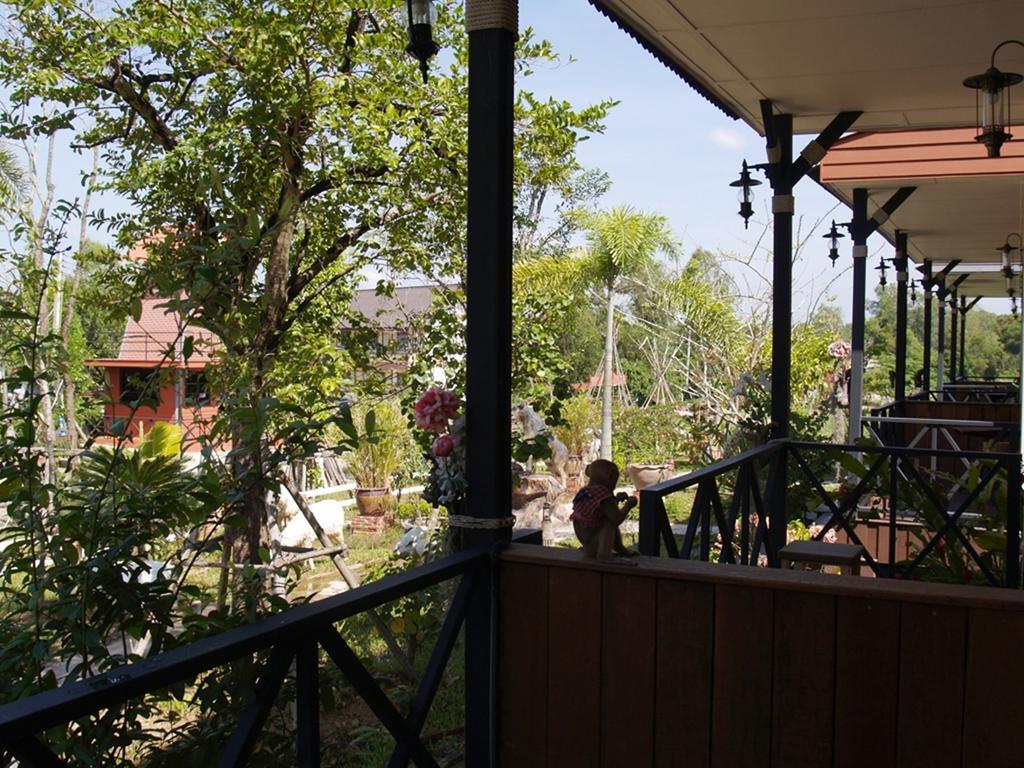 Cowboy Farm Resort Pattaya Ban Huai Yai Exterior foto