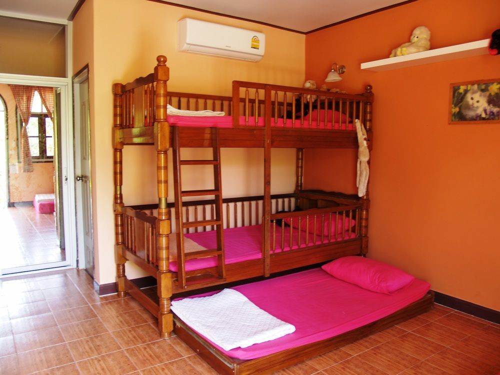 Cowboy Farm Resort Pattaya Ban Huai Yai Exterior foto